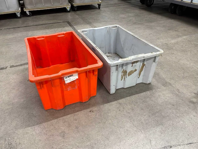 Plastic bakken (80x) - afbeelding 1 van  4