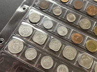 Plastic mapje met diverse kleine munten - afbeelding 2 van  5