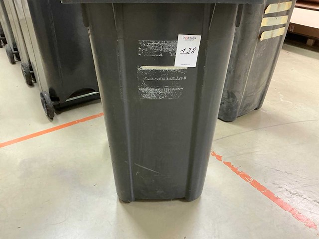 Plastic omnium afvalcontainer (27x) - afbeelding 8 van  14
