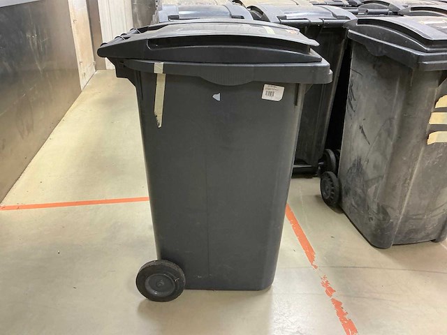 Plastic omnium afvalcontainer (27x) - afbeelding 9 van  14