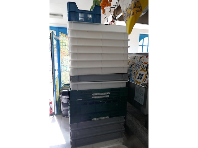 Plastieken bakken - afbeelding 2 van  3