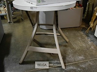 Plastieken tafel en 2 stoelen - afbeelding 2 van  6