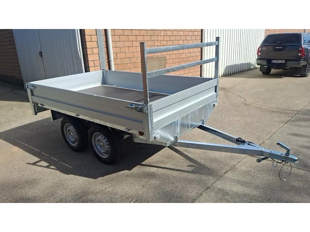 Plateau aanhangwagen 2.50mx.1.50m - afbeelding 1 van  1