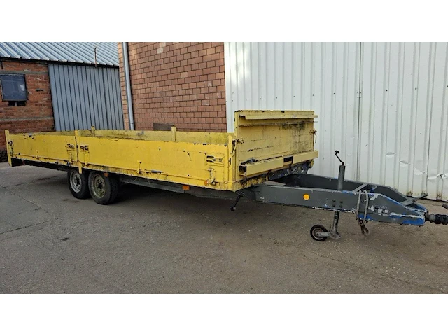 Plateau aanhangwagen 6.10x2.05m 3500kg - afbeelding 1 van  1