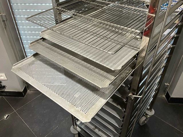 Plateauwagen rvs + transportkar voeding (5x) - afbeelding 6 van  6