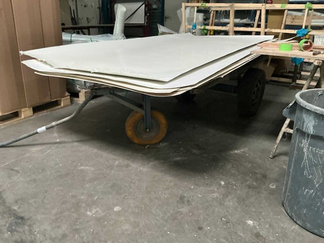 Plateauwagen - afbeelding 1 van  4