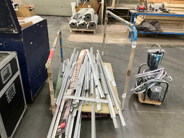 Plateauwagen - afbeelding 3 van  4