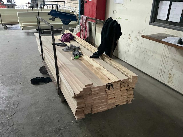 Plateauwagen - afbeelding 3 van  3