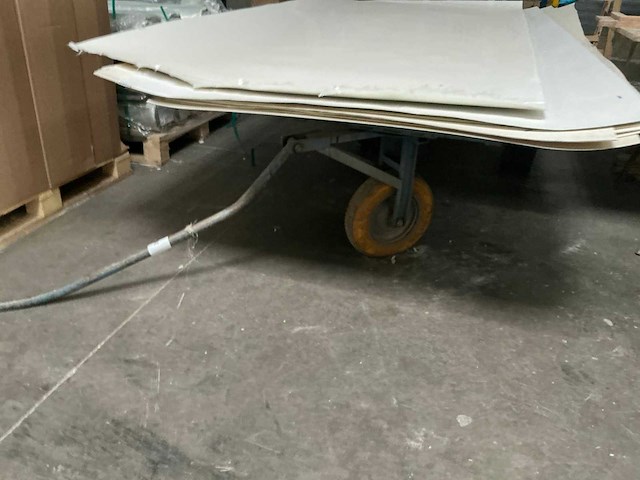 Plateauwagen - afbeelding 2 van  4