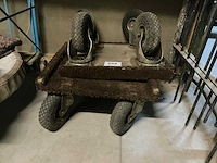 Plateauwagentjes (2x) - afbeelding 1 van  2