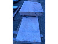 Platen bourgondische witsteen en marmer rosé aurore - afbeelding 2 van  11