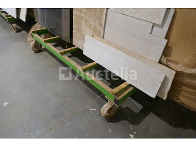 Platenkar + houtresten - afbeelding 1 van  4