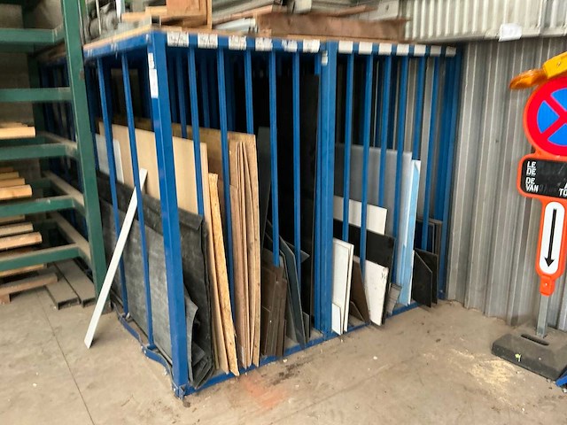 Platenrek met inhoud (2x) - afbeelding 2 van  8