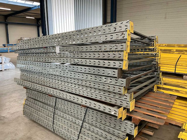 Platenrek - afbeelding 5 van  8
