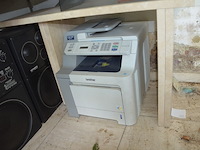 Platenspeler telefunken s800hifi, versterker telefunken trx2000hifi, 2 speakers telefunken tlx3, printer brotheer dcp-9042cdn - afbeelding 4 van  12