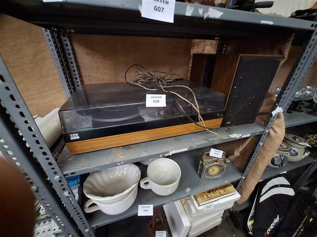 Platenspeler - afbeelding 1 van  4