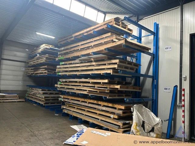 Platenstelling, lengte 14 m - afbeelding 1 van  2