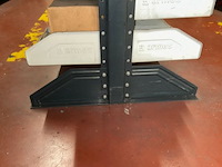 Platform met armesrekken beneden - afbeelding 2 van  10