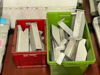 Platform met armesrekken beneden - afbeelding 10 van  10