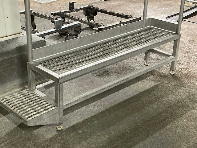 Platform trap - afbeelding 2 van  2