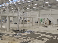 Platform + trappen - afbeelding 7 van  14