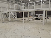 Platform + trappen - afbeelding 9 van  14