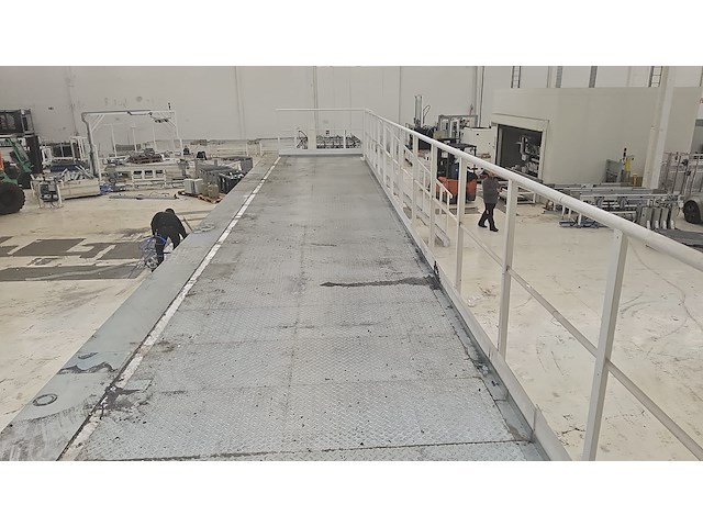 Platform + trappen - afbeelding 5 van  14