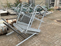 Platform voor aanbouw trap (4x)