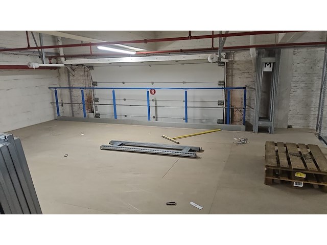 Platform - afbeelding 4 van  6