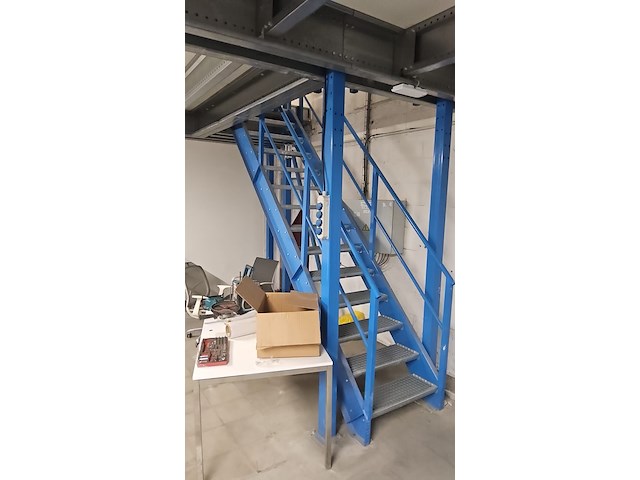 Platform - afbeelding 5 van  6