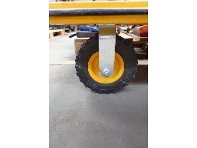 Platformwagen dewalt - afbeelding 2 van  2