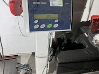 Platformweegsysteem met drukplaat
