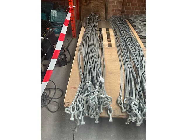 Platiplus b6 gegalvaniseerde grond ankers met staalkabels (30x) - afbeelding 2 van  8