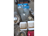 Plats à four et ustensiles de cuisine - afbeelding 2 van  7
