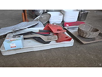 Plats à four et ustensiles de cuisine - afbeelding 3 van  7