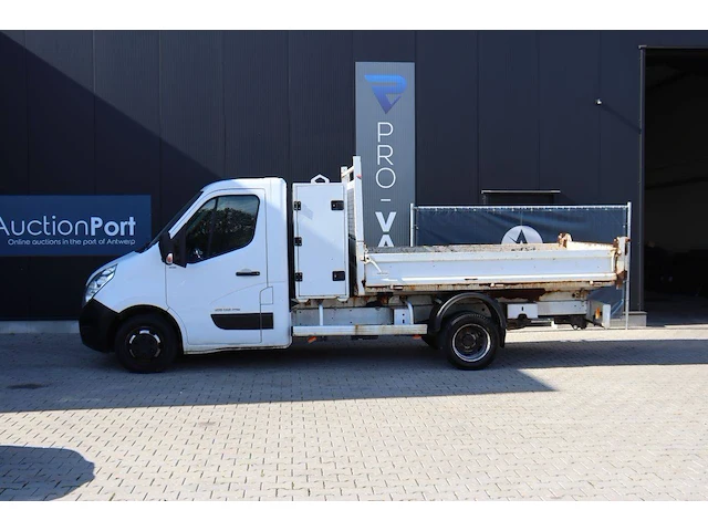 Platte laadbak (vrachtwagen) renault master diesel 2015 - afbeelding 1 van  1