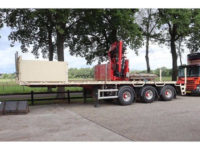 Platte oplegger floor 48000kg 2007 met laadkraan - afbeelding 1 van  1