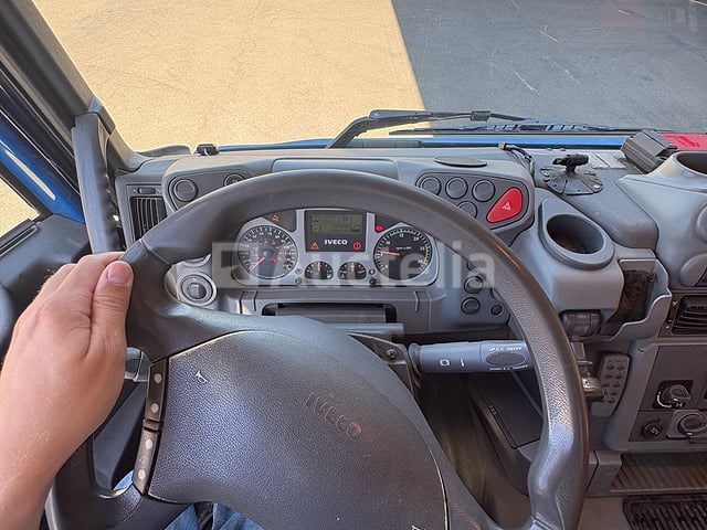 Platte vrachtwagen met kraan iveco trakker 350 (2005-351,428 km-vin:wjma1vpt20c157700) - afbeelding 8 van  39