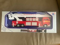 Playbear speelgoed auto/brandweerwagen - afbeelding 3 van  7