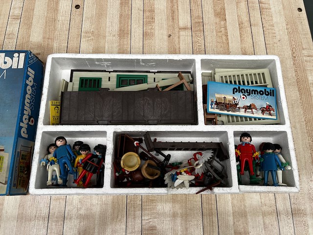 Playmobil sheriff office 1985 - afbeelding 3 van  4