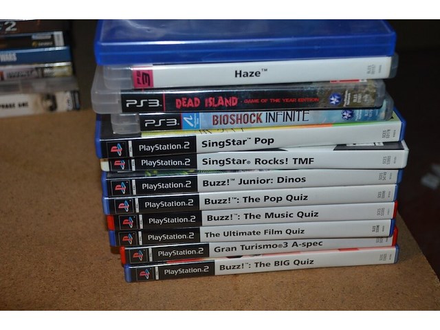 Playstation 3 sony , 3 playstation 3 spelletjes, 8 playstation 2 spelletjes, 35 pc spellen - afbeelding 3 van  10