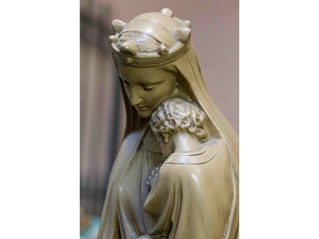 Pleisteren mariabeeld - afbeelding 3 van  3