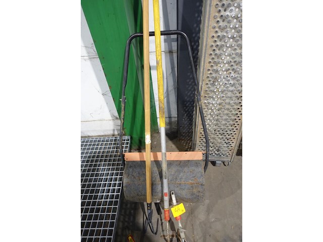 Pletwals + tuinmateriaal - afbeelding 2 van  3