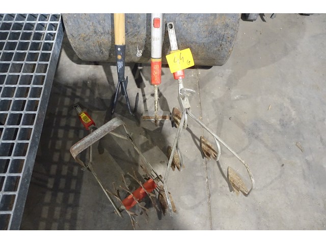 Pletwals + tuinmateriaal - afbeelding 3 van  3