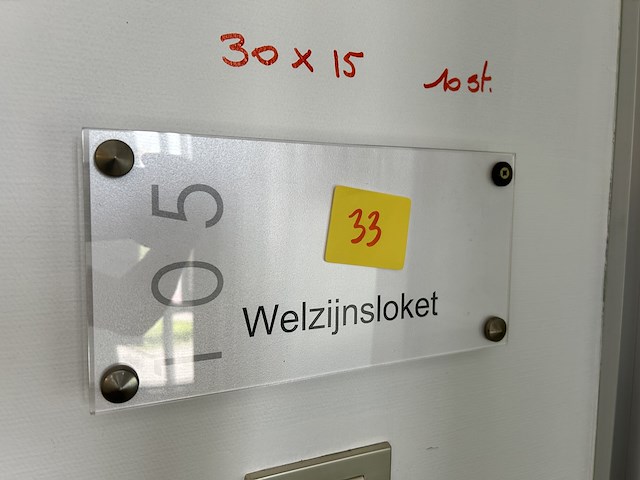 Plexi naambordjes 30x15cm (10st) - afbeelding 1 van  5