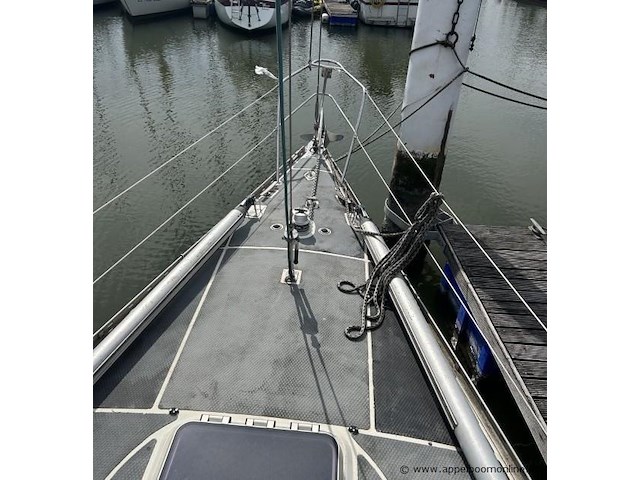 Pleziervaartuig rushcutter, zeilboot cortessa 43, 13,07m - 3.85m - 2.25m, composiet, 1 mast, bj 1982, s0403408215, sole motor 40.5kw - afbeelding 5 van  33