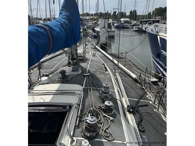 Pleziervaartuig rushcutter, zeilboot cortessa 43, 13,07m - 3.85m - 2.25m, composiet, 1 mast, bj 1982, s0403408215, sole motor 40.5kw - afbeelding 7 van  33