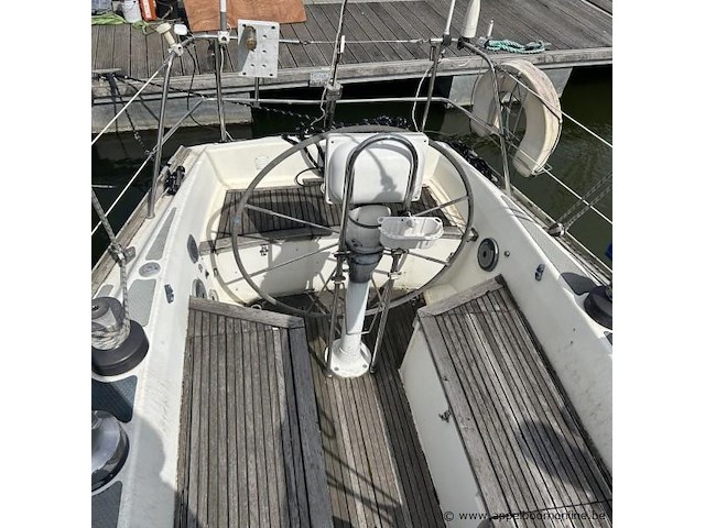 Pleziervaartuig rushcutter, zeilboot cortessa 43, 13,07m - 3.85m - 2.25m, composiet, 1 mast, bj 1982, s0403408215, sole motor 40.5kw - afbeelding 8 van  33