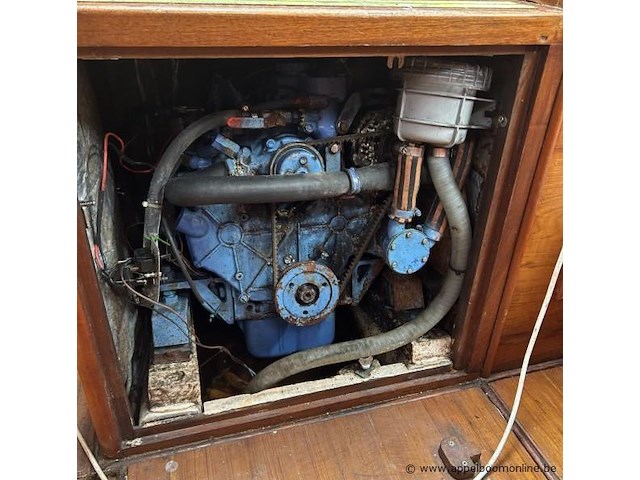 Pleziervaartuig rushcutter, zeilboot cortessa 43, 13,07m - 3.85m - 2.25m, composiet, 1 mast, bj 1982, s0403408215, sole motor 40.5kw - afbeelding 28 van  33