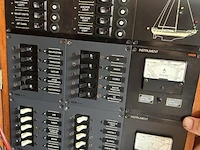 Pleziervaartuig rushcutter, zeilboot cortessa 43, 13,07m - 3.85m - 2.25m, composiet, 1 mast, bj 1982, s0403408215, sole motor 40.5kw - afbeelding 10 van  33